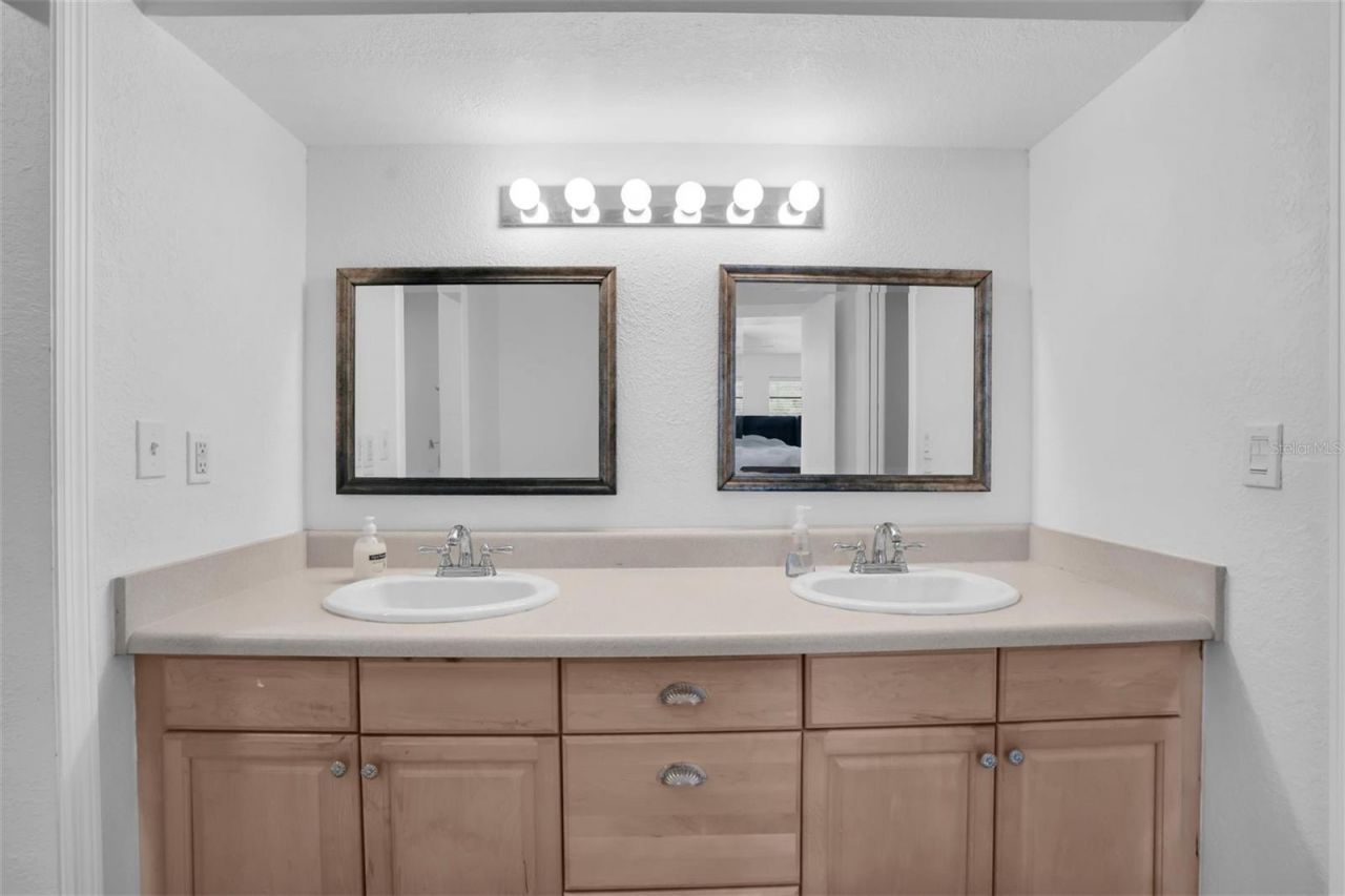 12409 N Boulevard , Tampa, FL 33612 Photo