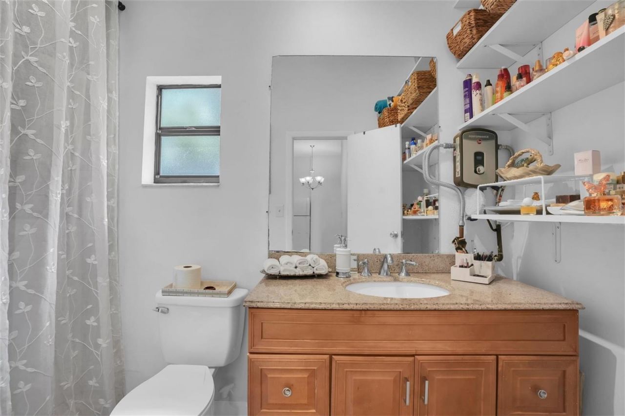 12409 N Boulevard , Tampa, FL 33612 Photo