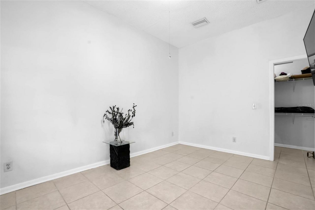 12409 N Boulevard , Tampa, FL 33612 Photo