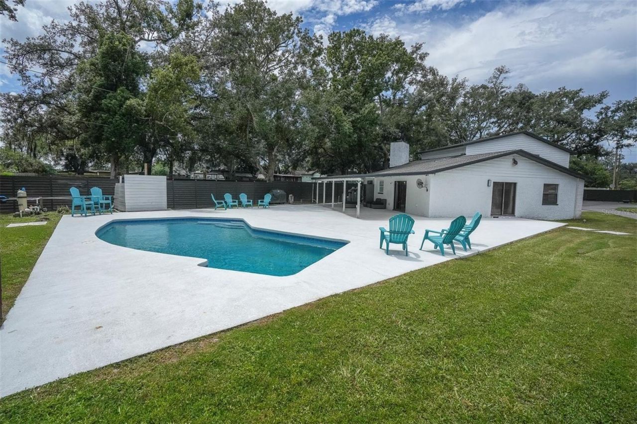 12409 N Boulevard , Tampa, FL 33612 Photo