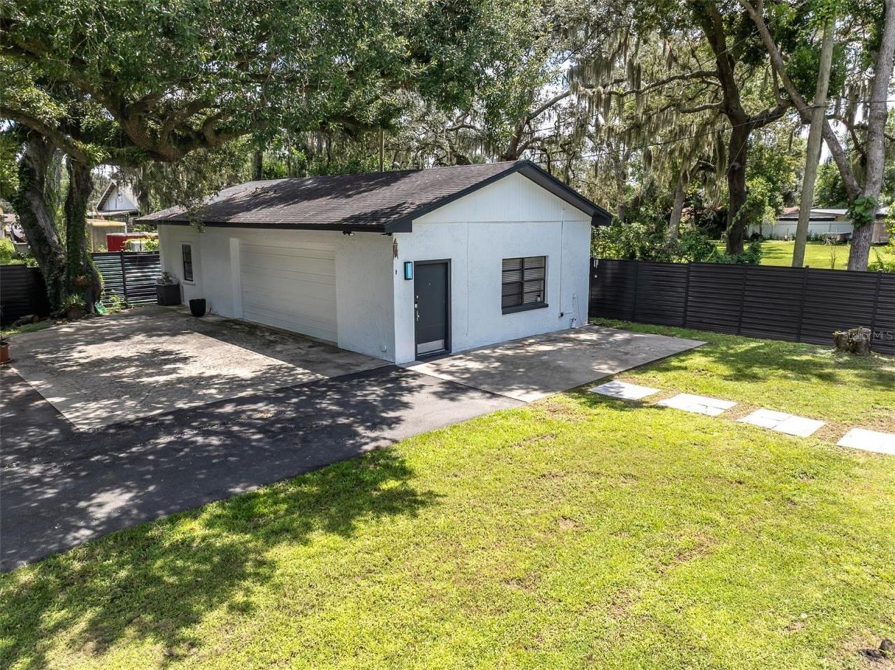 12409 N Boulevard , Tampa, FL 33612 Photo