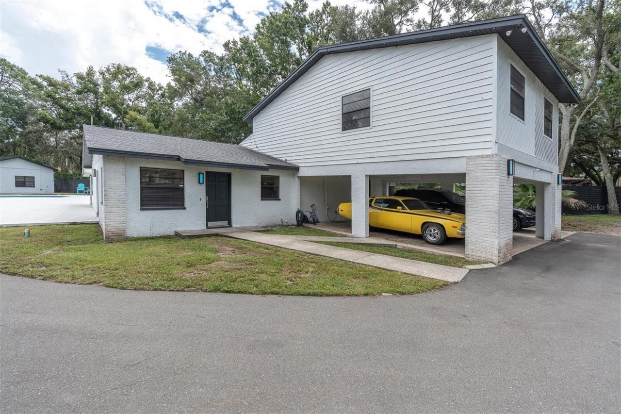 12409 N Boulevard , Tampa, FL 33612 Photo