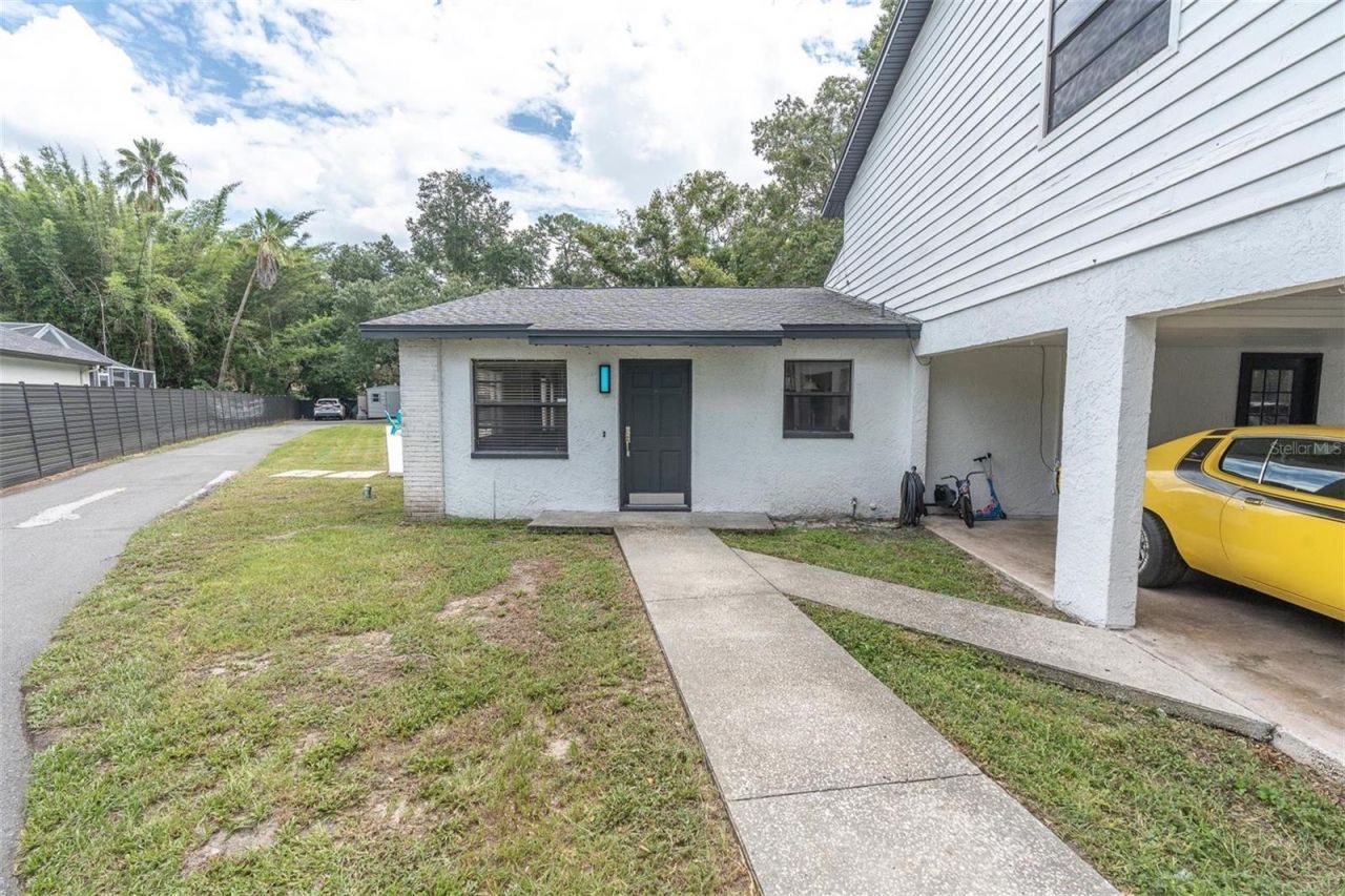 12409 N Boulevard , Tampa, FL 33612 Photo