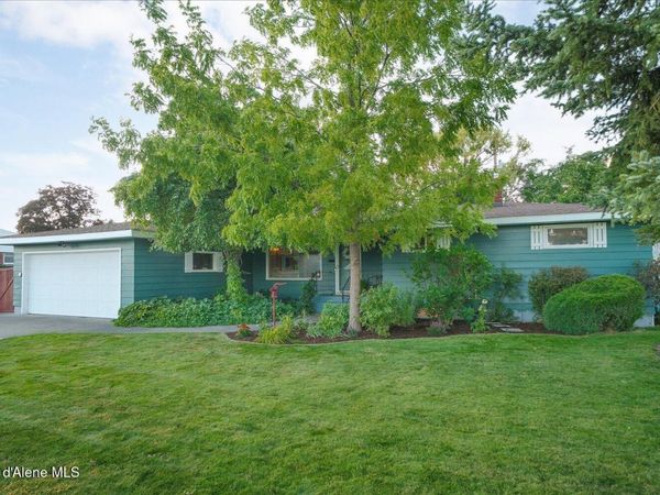 5212 W Northwest Blvd , Spokane, WA 99205