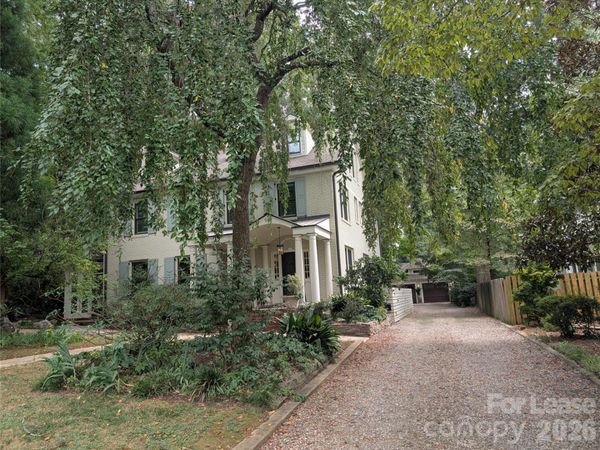923 Henley Place, Charlotte, NC 28207