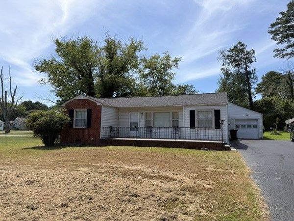 903 1st Ave , Tullahoma, TN 37388