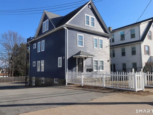 198 Montauk , New London, CT 06320