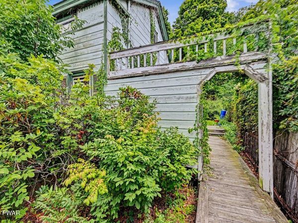 219 Willow Avenue , Honesdale, PA 18431