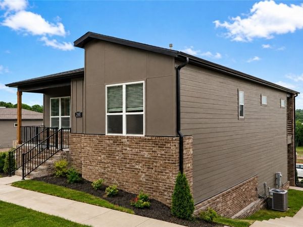 2950 N Old Wire Road , Fayetteville, AR 72703