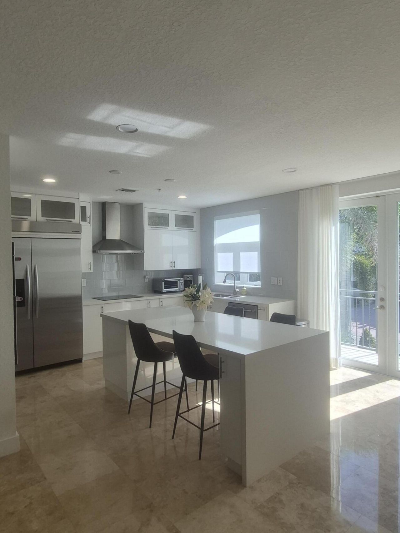 71 Isle Of Venice Drive, Unit 71, Fort Lauderdale, FL 33301 Photo