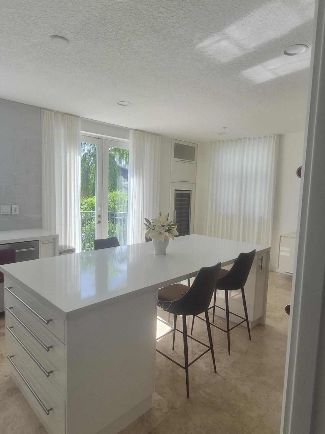 71 Isle Of Venice Drive, Unit 71, Fort Lauderdale, FL 33301 Photo