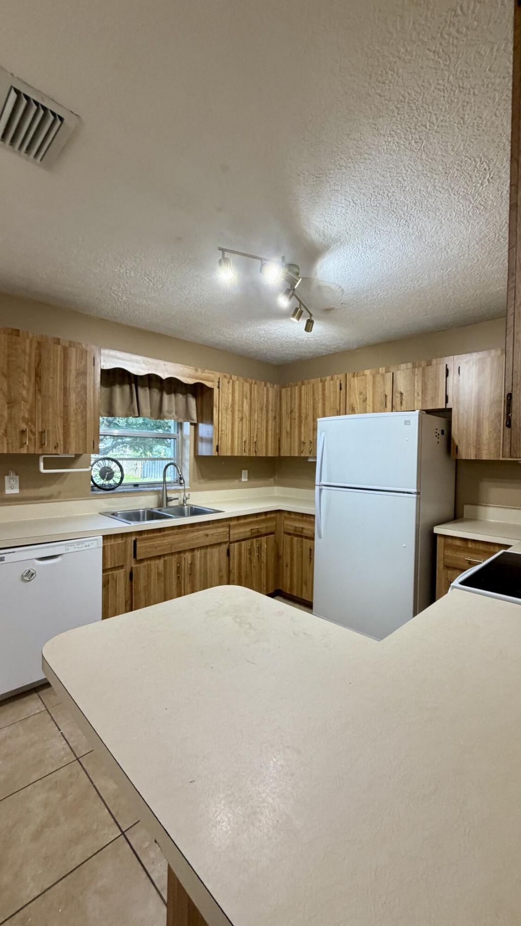 7402 Lakeland Boulevard, Fort Pierce, FL 34951 Photo