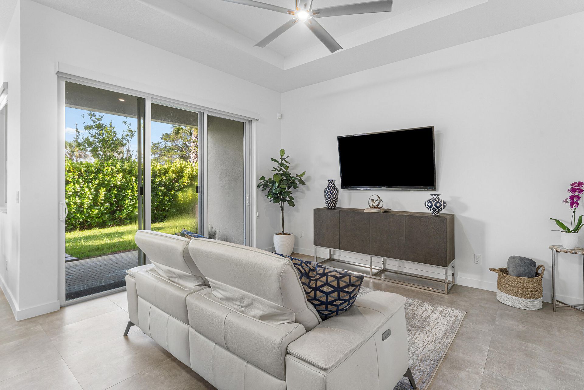 610 Pioneer Way, Royal Palm Beach, FL 33411 Photo