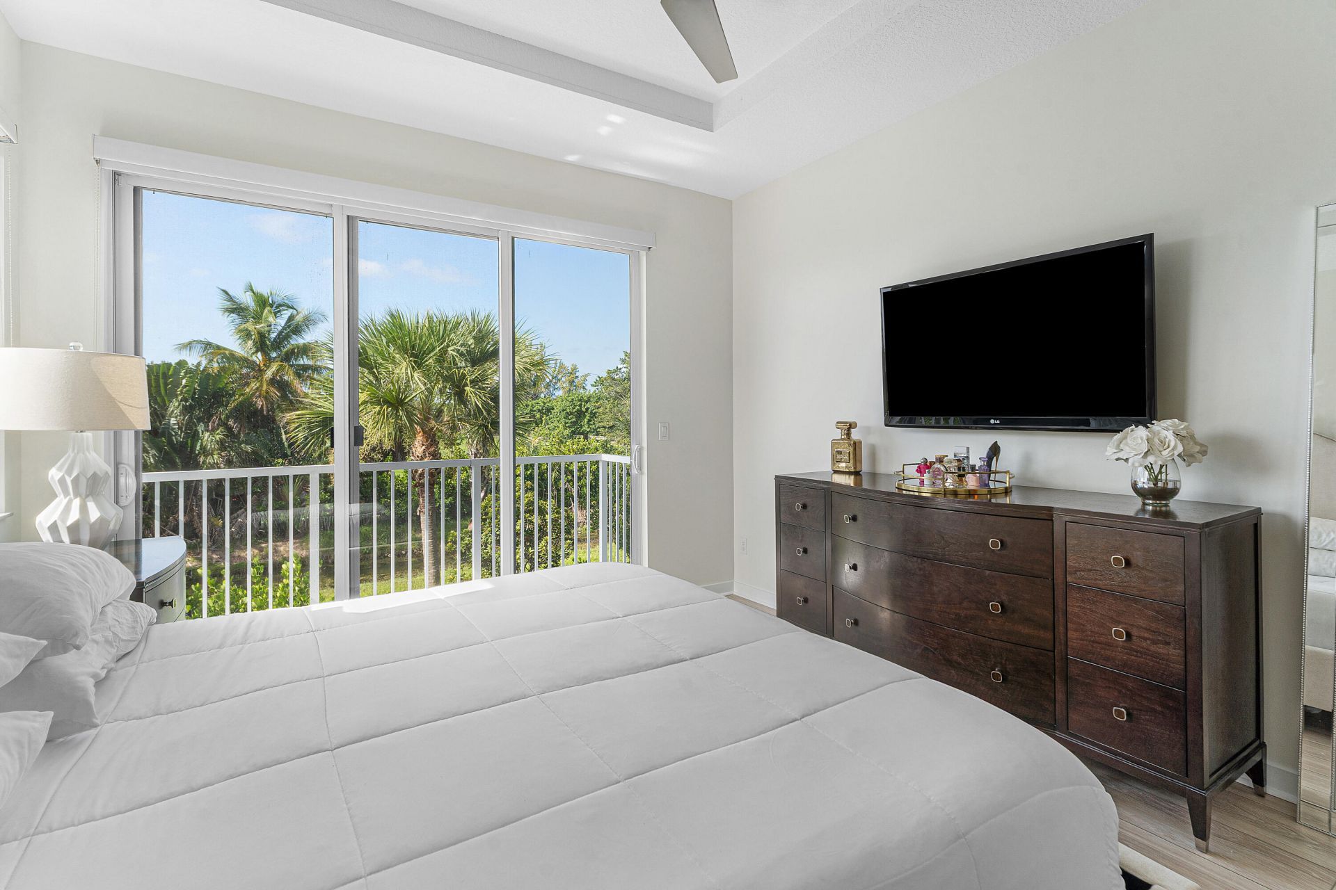 610 Pioneer Way, Royal Palm Beach, FL 33411 Photo