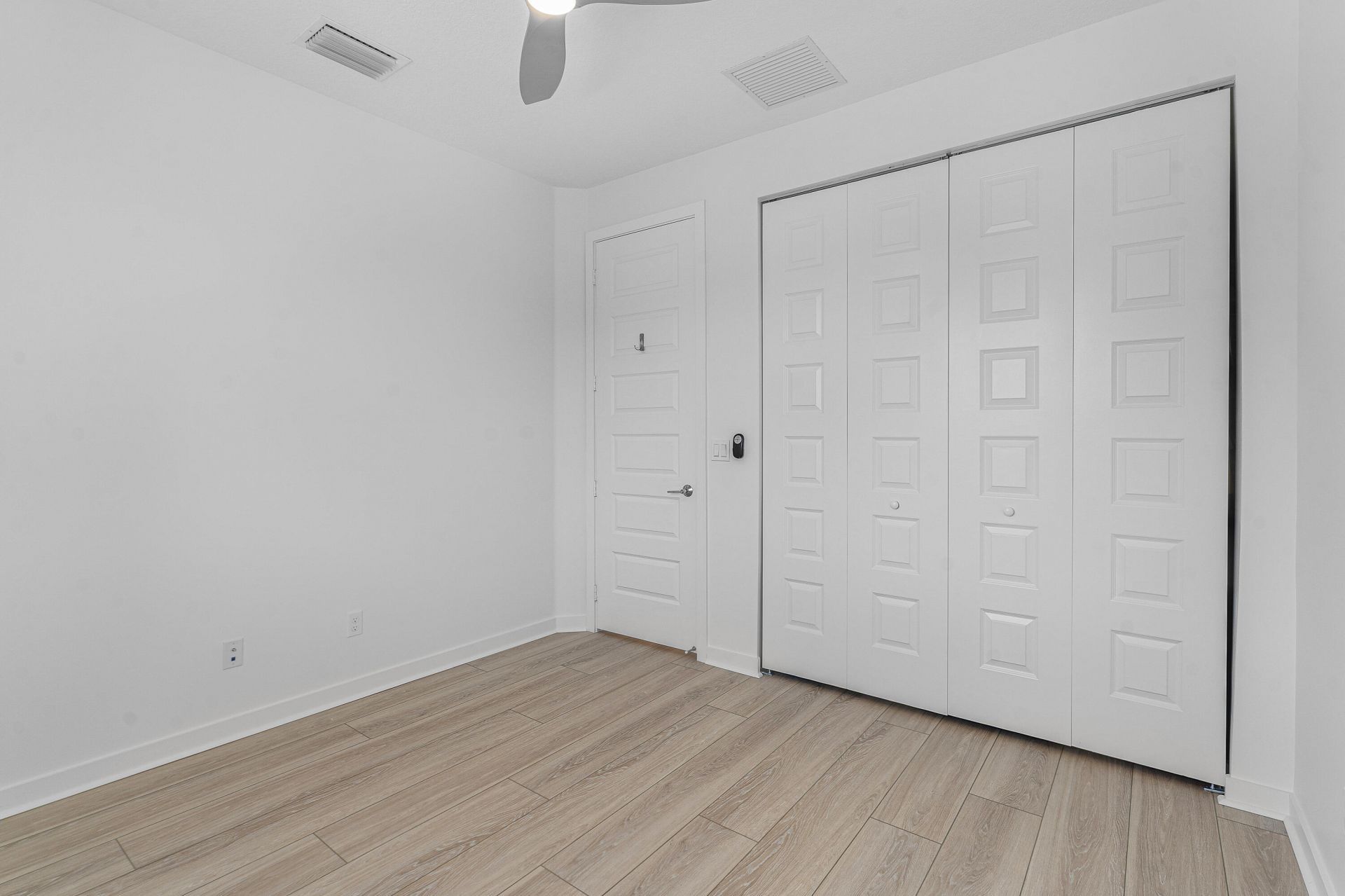610 Pioneer Way, Royal Palm Beach, FL 33411 Photo
