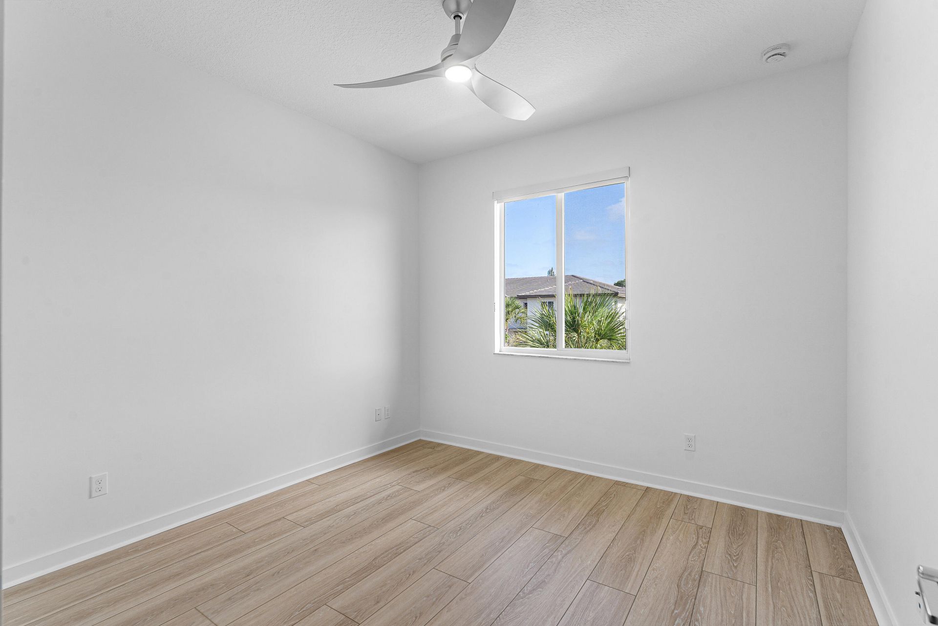 610 Pioneer Way, Royal Palm Beach, FL 33411 Photo