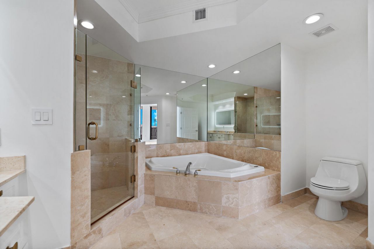 100 S Birch Road, Unit 1604, Fort Lauderdale, FL 33316 Photo