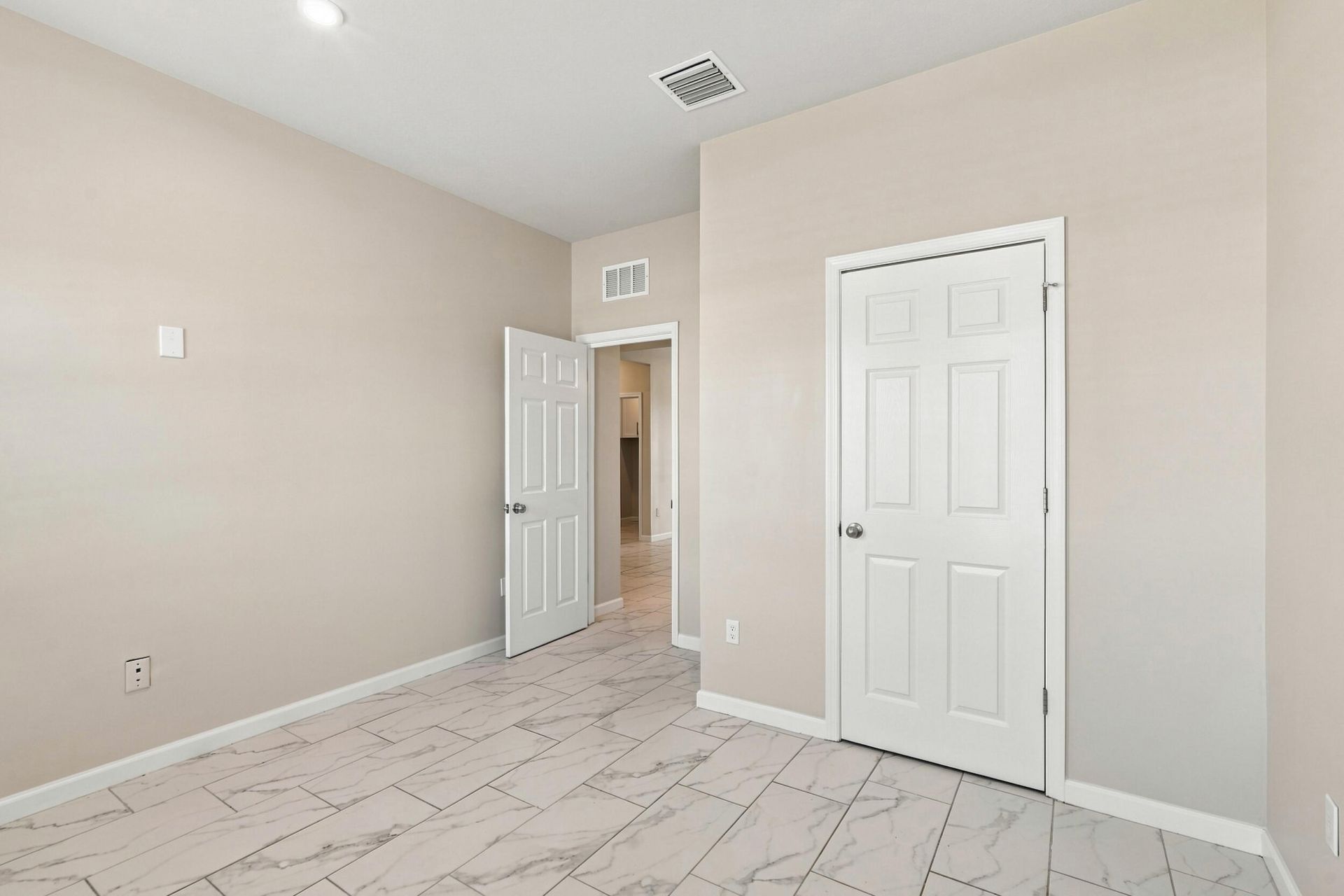 10579 SW Vasari Way, Port Saint Lucie, FL 34987 Photo