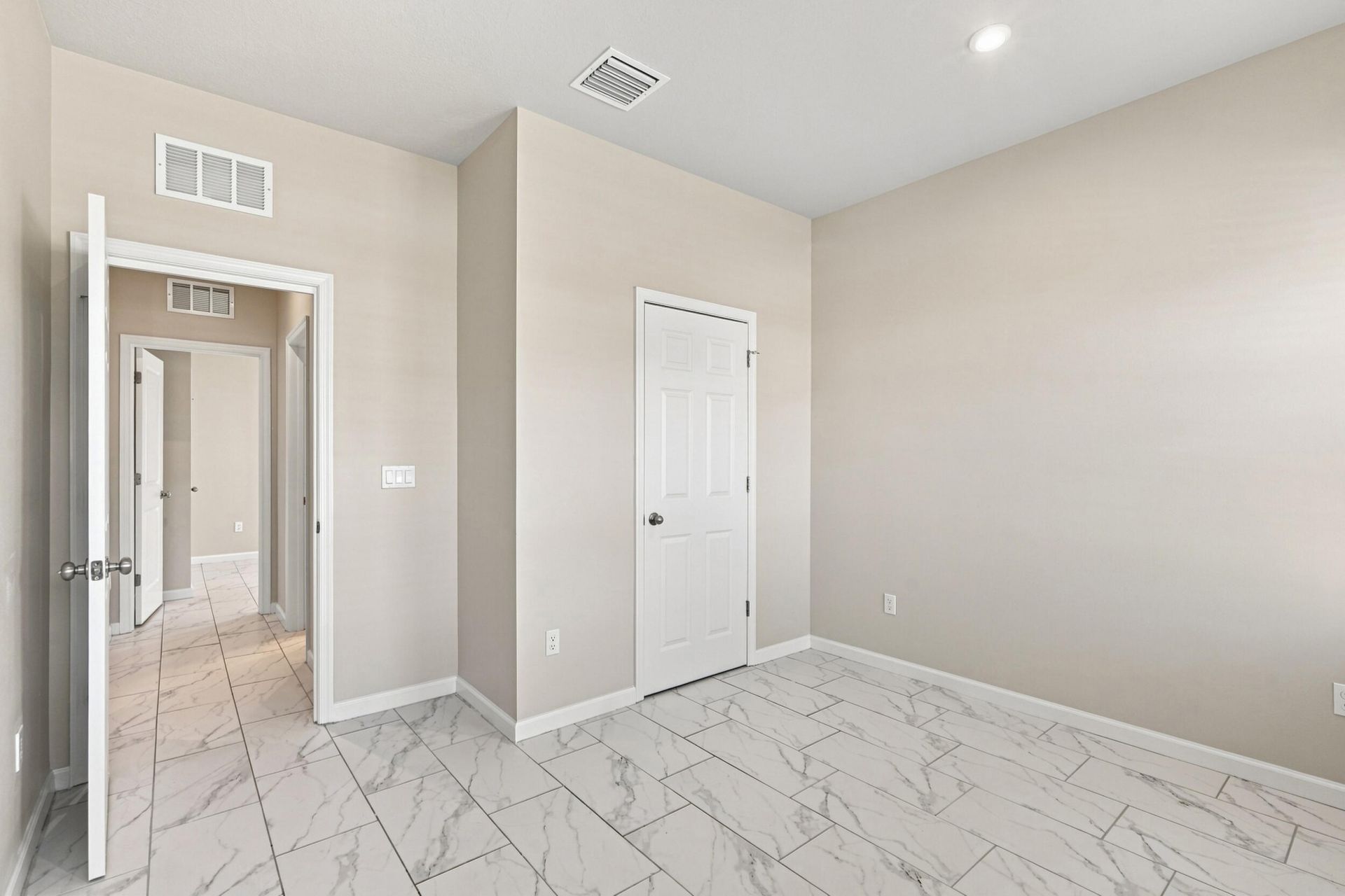 10579 SW Vasari Way, Port Saint Lucie, FL 34987 Photo