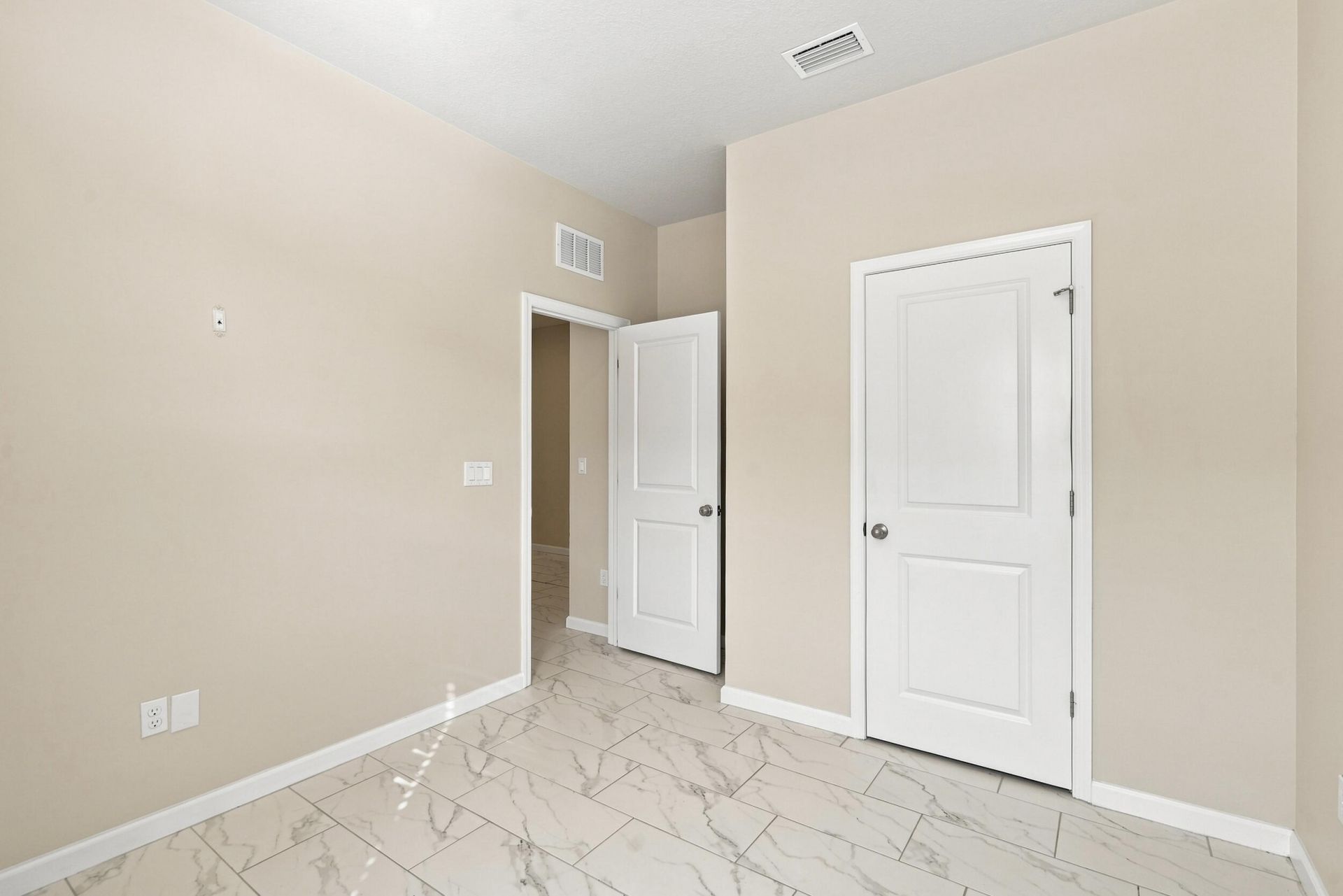 10579 SW Vasari Way, Port Saint Lucie, FL 34987 Photo