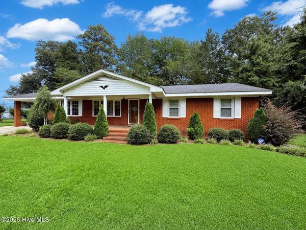 201 Forest Drive, La Grange, NC 28551