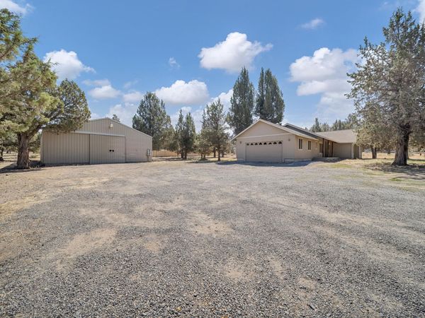 3928 SE Umatilla Loop, Prineville, OR 97754