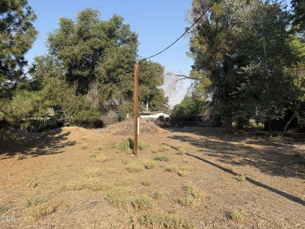 144 SE 11th Street, Madras, OR 97741