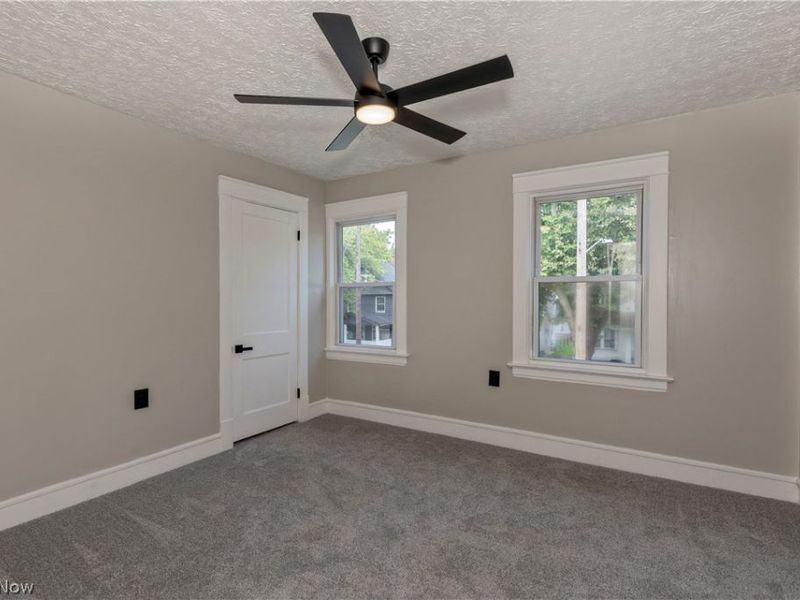 10538 Elmarge Avenue, Cleveland, OH 44105 Photo 21