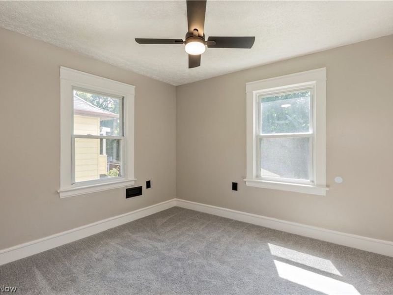 10538 Elmarge Avenue, Cleveland, OH 44105 Photo 22