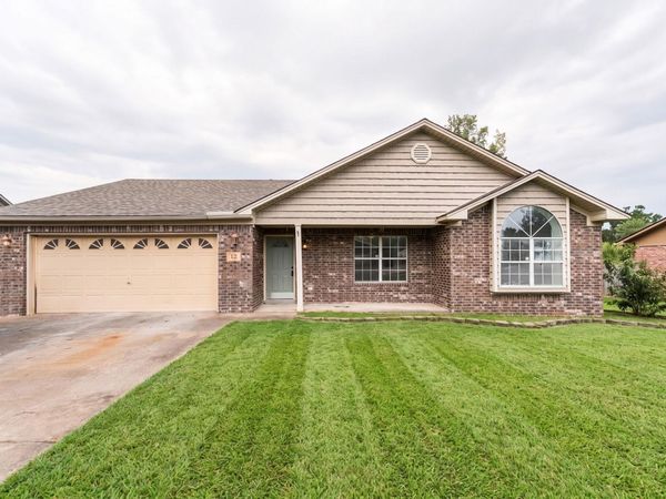 12 Red Oak Drive , Cabot, AR 72023