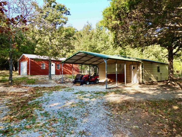 2372 Highway 289 N, Ash Flat, AR 72513
