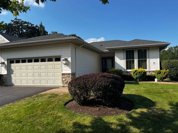 13114 Illinois Drive , Huntley, IL 60142