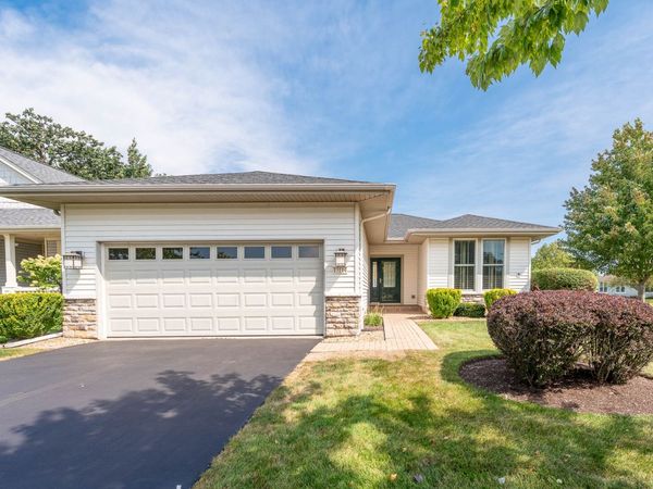 13114 Illinois Drive , Huntley, IL 60142