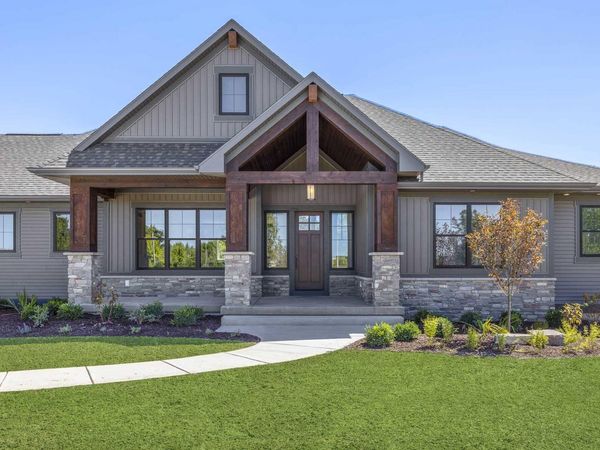 8289 52nd Street SE, Alto, MI 49302