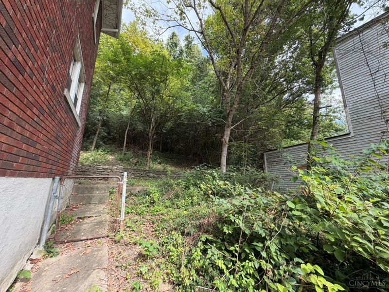 660 Steiner Avenue, Cincinnati, OH 45204 Photo 2