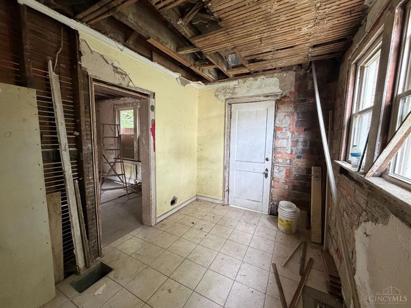 660 Steiner Avenue, Cincinnati, OH 45204 Photo 6