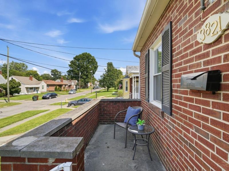 3821 OLeary Avenue, Deer Park, OH 45236 Photo 4