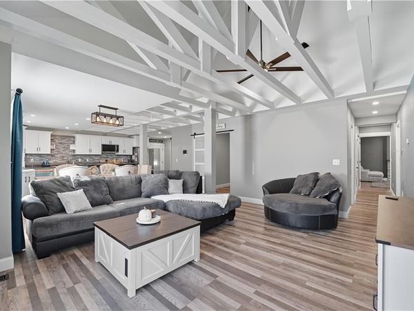 5820 Sloan Avenue, Kansas City, KS 66104