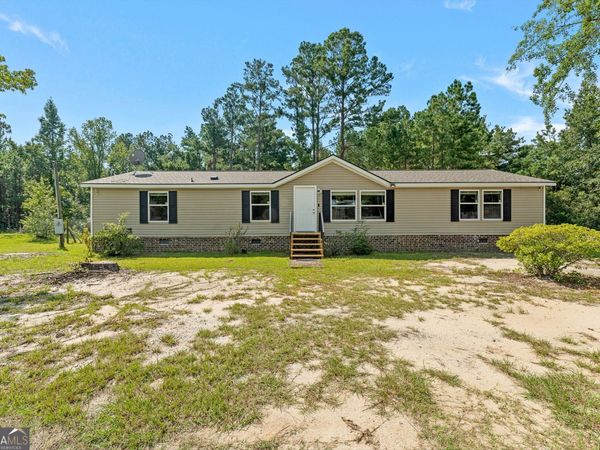 180 Lucious Street, Pembroke, GA 31321