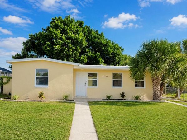 21330 MEEHAN AVENUE, PORT CHARLOTTE, FL 33952
