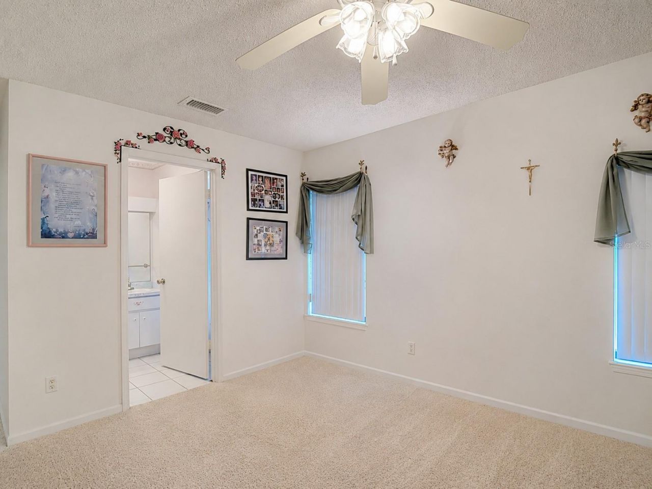 8045 Pasadena Drive , Port Richey, FL 34668 Photo