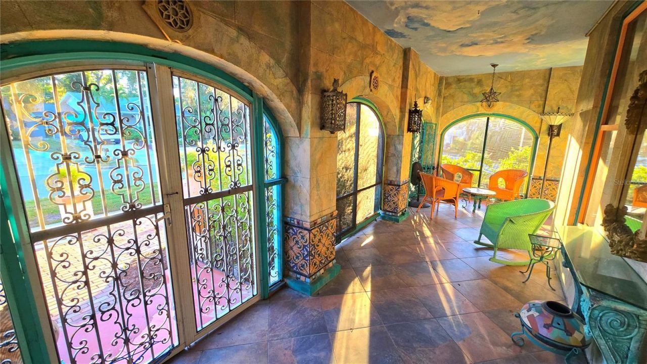 2830 Bay Shore Circle , Sarasota, FL 34234 Photo