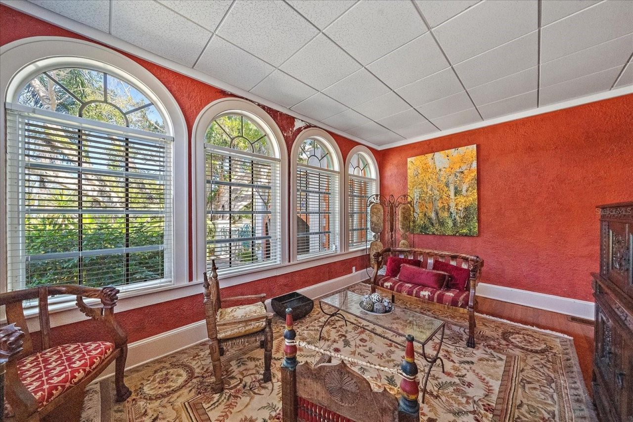 2830 Bay Shore Circle , Sarasota, FL 34234 Photo