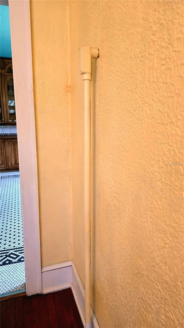 2830 Bay Shore Circle , Sarasota, FL 34234 Photo