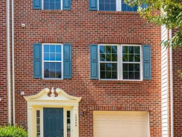 10246 WHITWORTH LANE, MANASSAS, VA 20110