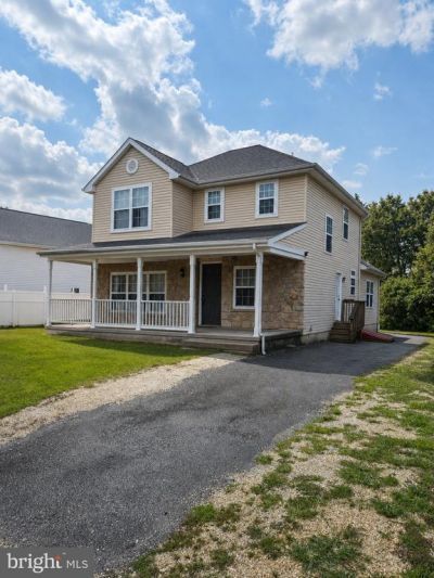 805 MILMONT AVENUE, SWARTHMORE, PA 19081