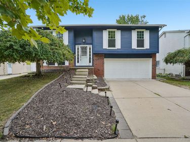18923 Orleans Place , Woodhaven, Mi 48183