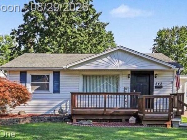 543 Atwater Street, Lake Orion Village, Mi 48362