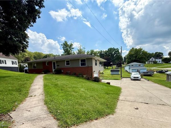 1719 Cambridge Road , Coshocton, OH 43812