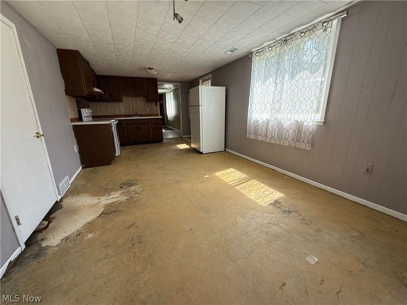 1719 Cambridge Road, Coshocton, OH 43812 Photo 18